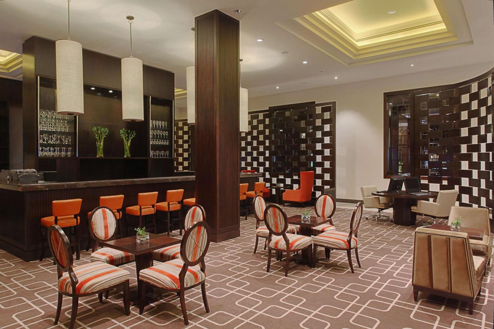 Hilton Dushanbe Ngoại thất bức ảnh